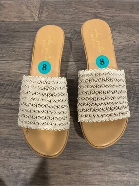Mila Paola Women's Cream Crochet Slide Sandals Sz 8